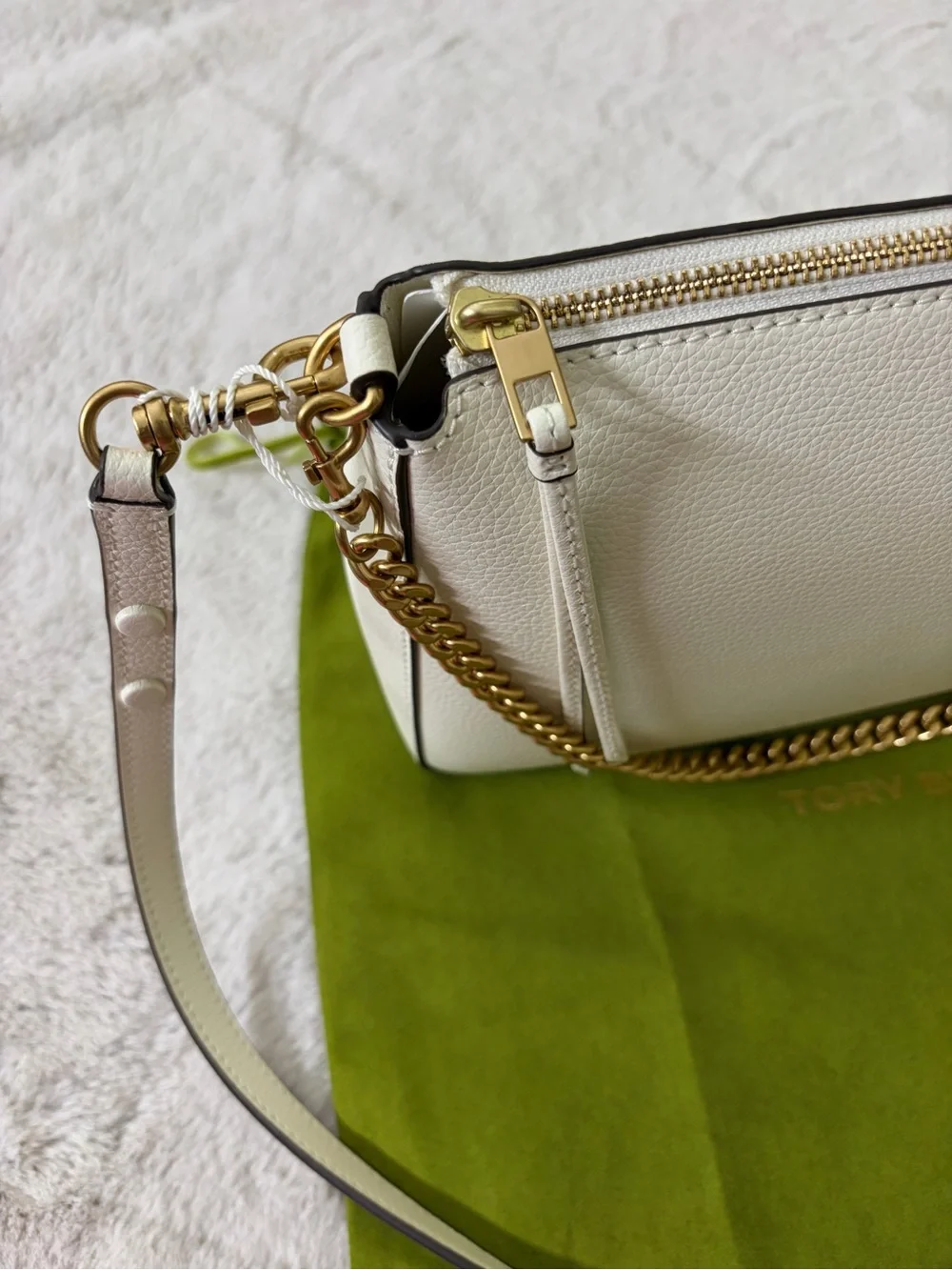 NWT Tory Burch Perry Shoulder Bag Warm White Pebbled Leather Chain Dust Bag